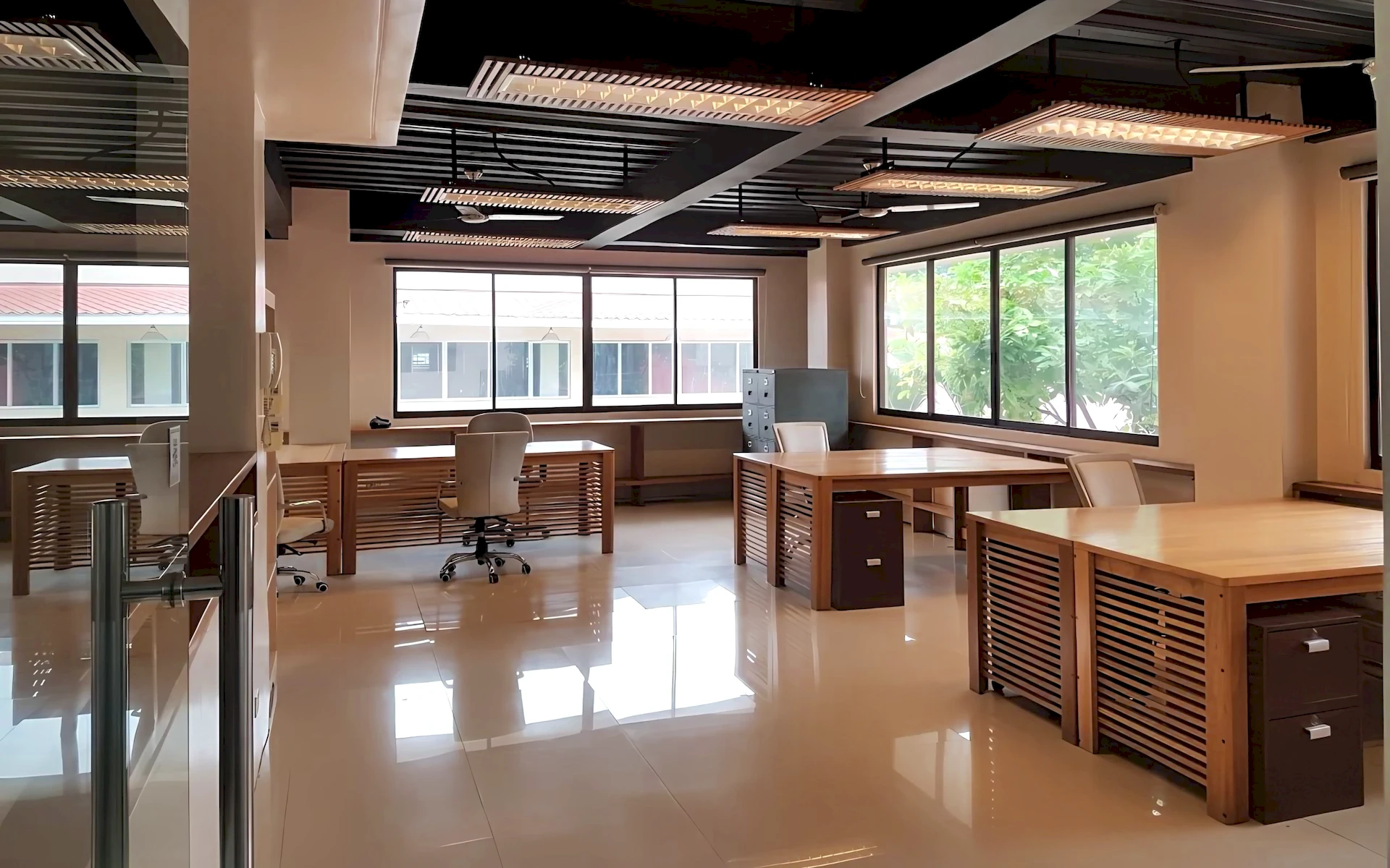 Ground floor large office on main street Gov. M. Cuenco Ave, Cebu City is for sale